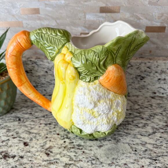 Pitcher, Vintage, Majolica, Ceramic Handpainted Garden Vegetables Decor, Italian - Picture 5 of 10